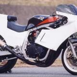 GSX-R750