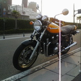 ゼファー1100